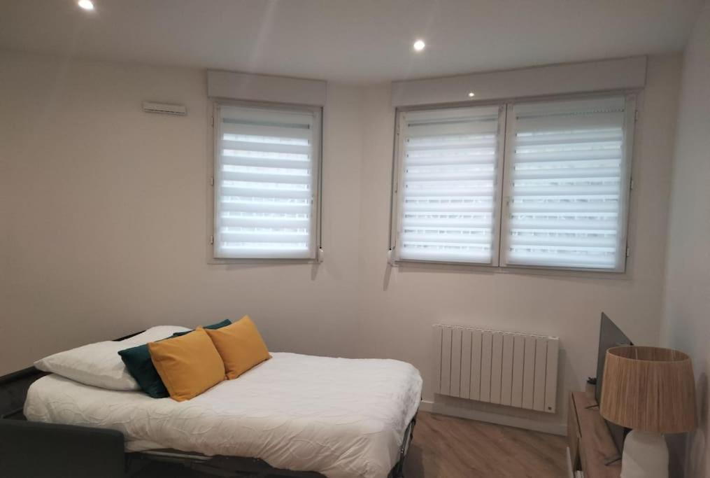 L'Escale Balzac Apartamento Villeurbanne Exterior foto